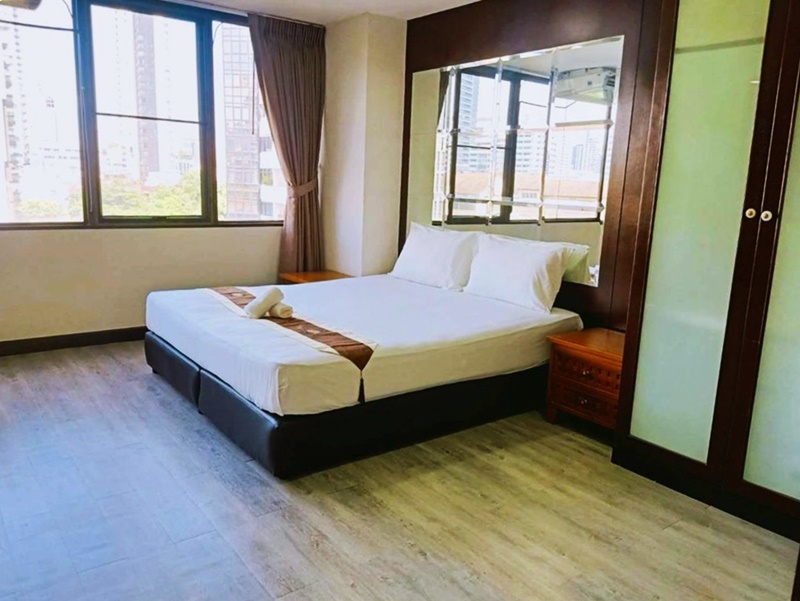 ให้เช่าคอนโด เดอะ วอเตอร์ฟอร์ด พาร์ค ทองหล่อ 5 พื้นที่ 75 ตรม. 1 ห้องนอน เช่า 19,000 บ/ด ลดเหลือ 18,000 บ/ด