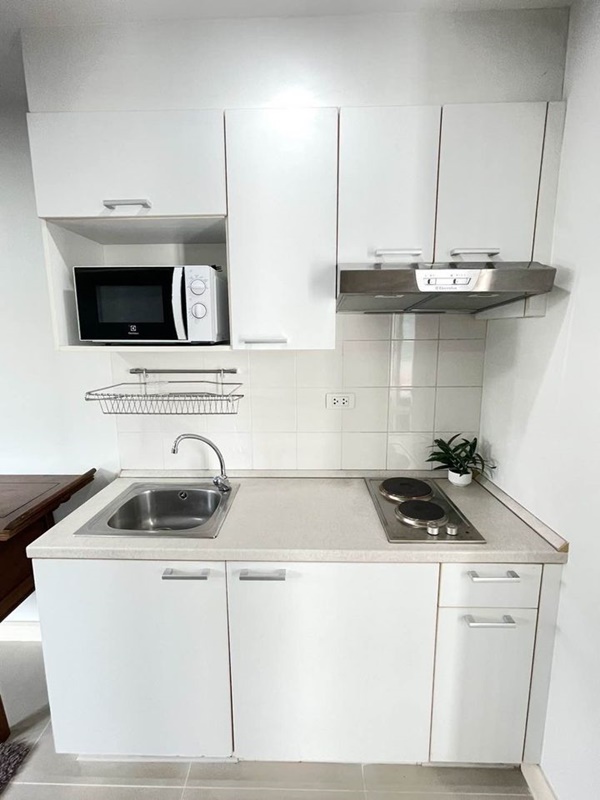 ให้เช่าคอนโด เดอะ โคลเวอร์ ทองหล่อ พื้นที่ 36 ตร.ม. 1 ห้องนอน เช่า 15,000 บ/ด