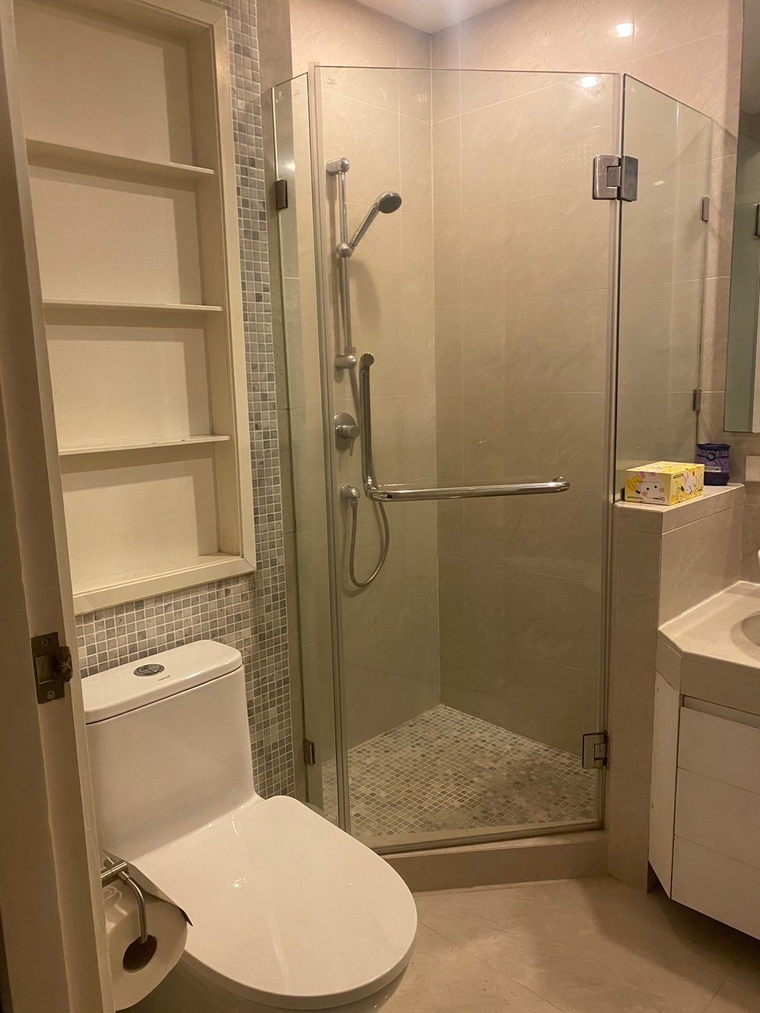 ให้เช่าคอนโด บ้าน สิริ ทเวนตี้ โฟร์ พื้นที่ 60 ตร.ม. 1 ห้องนอน ให้เช่า 35,000 บ/ด