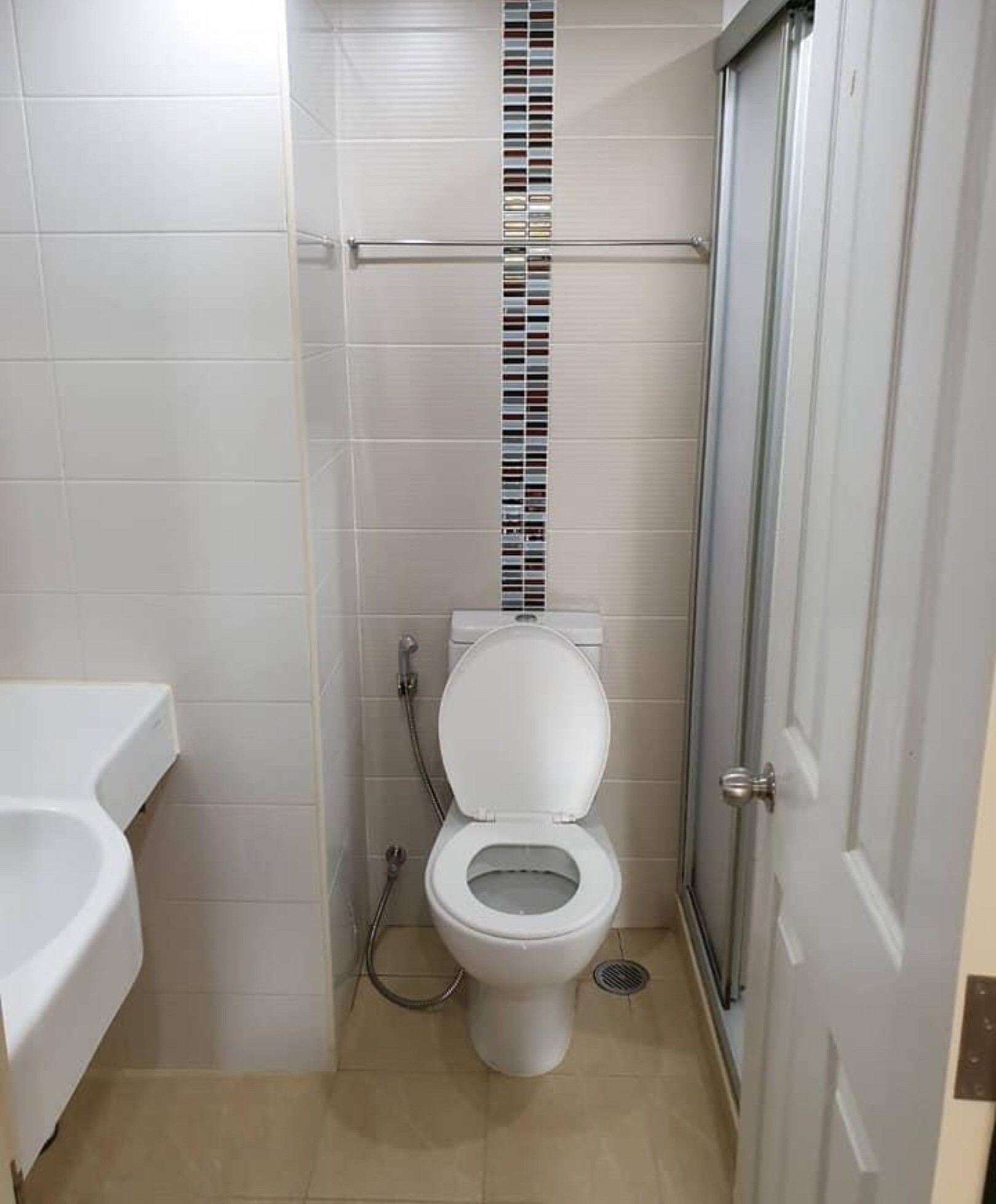 ให้เช่า ลุมพินี เพลส พระราม 9 - รัชดา 34 ตร.ม. 1 ห้องนอน ราคาเช่า 13,000 บาท/เดือน