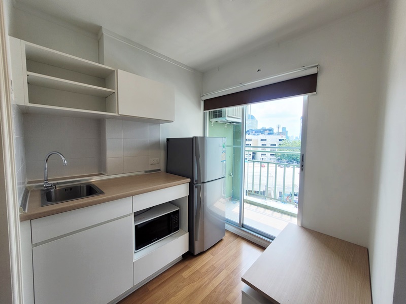 ให้เช่าคอนโด ลุมพินี พาร์ค พระราม 9–รัชดา พื้นที่ 26 ตร.ม. 1 ห้องนอน เช่า 11,000 บ/ด