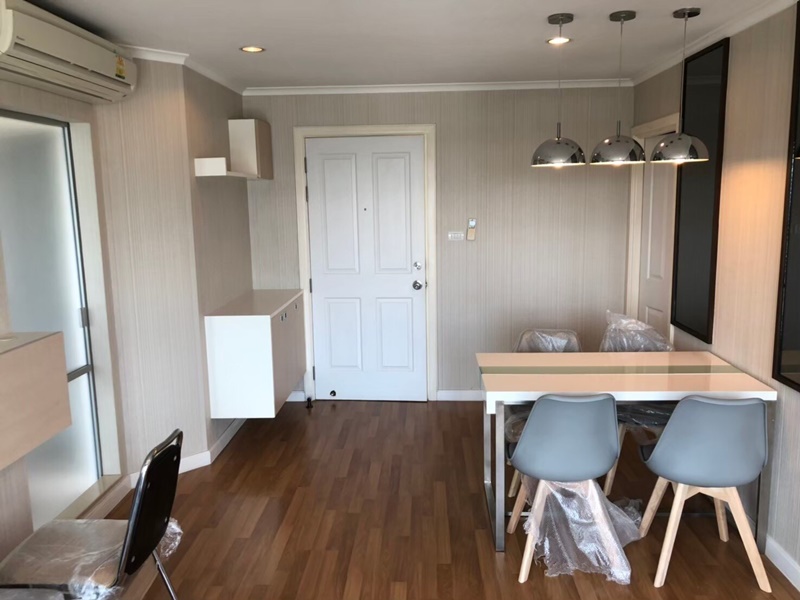 ขายคอนโด ลุมพินี เพลส รัชโยธิน พื้นที่ 56 ตร.ม. 2 ห้องนอน ขาย 6.1 ล้านบาท