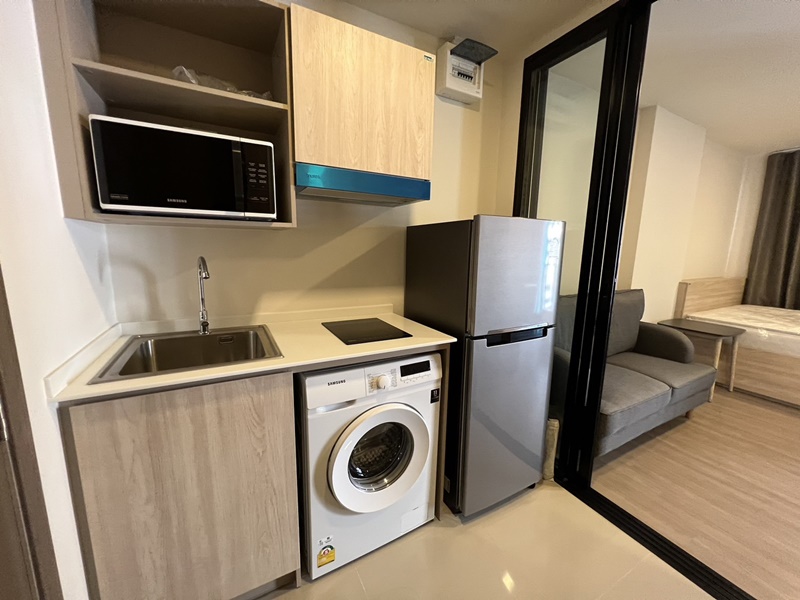 ให้เช่าคอนโด เดอะ มูฟ ราม 22 พื้นที่ 24 ตร.ม. 1 ห้องนอน เช่า 9,500 บ/ด