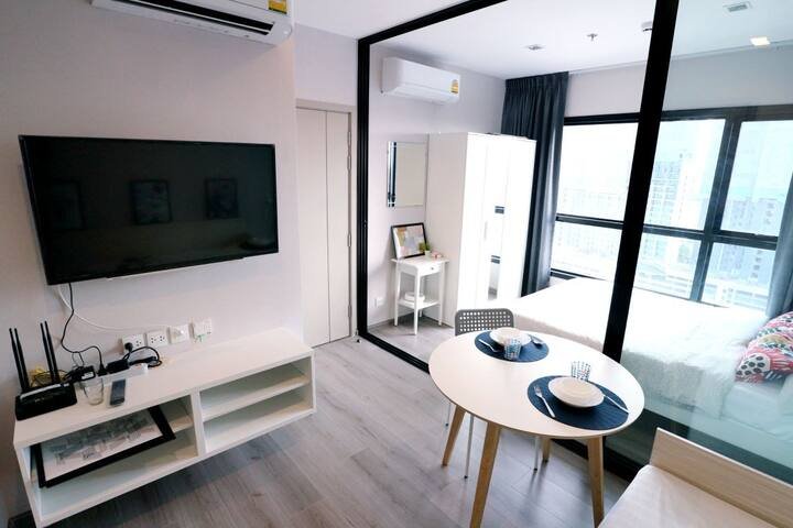 ให้เช่าคอนโด เดอะ โพลิแทน รีฟ พื้นที่ 24 ตร.ม. 1 ห้องนอน เช่า 8,000 บ/ด