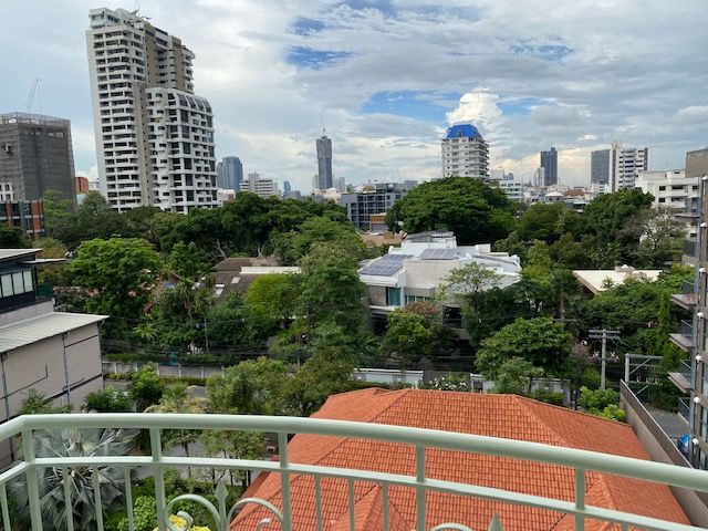 ให้เช่า คอนโด เรนทรี วิลล่า พื้นที่ 115 ตร.ม. 3 ห้องนอน เช่า 65,000 บ/ด