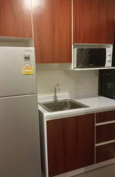 ให้เช่าคอนโด เดอะ ทรี ริโอ้ บางอ้อ พื้นที่ 30 ตร.ม. 1 ห้องนอน เช่า 9,000 บ/ด