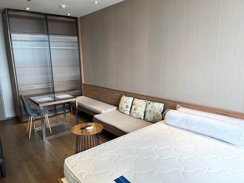 ให้เช่าคอนโด พาร์ค ออริจิ้น พร้อมพงษ์ พื้นที่ 30 ตร.ม. สตูดิโอ เช่า 19,000 บ/ด