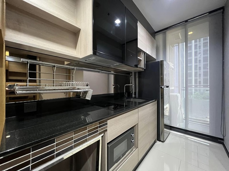 ให้เช่าคอนโด เดอะ ไลน์ อโศก-รัชดา พื้นที่ 28 ตร.ม. 1 ห้องนอน เช่า 16,000 บ/ด