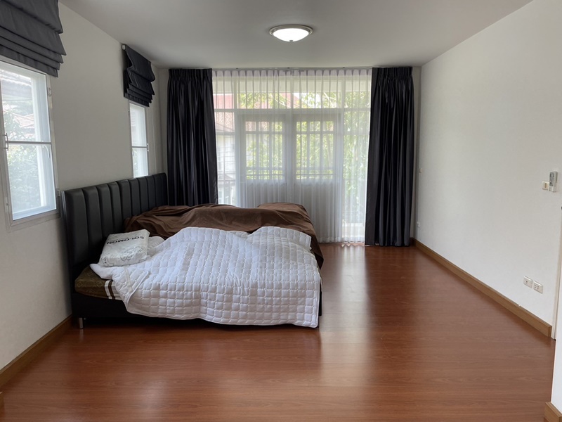 ให้เช่าบ้านเดี่ยว 2 ชั้น ย่านบางพลี พื้นที่ 60 ตรว. 4 ห้องนอน เช่า 28,000 บ/ด