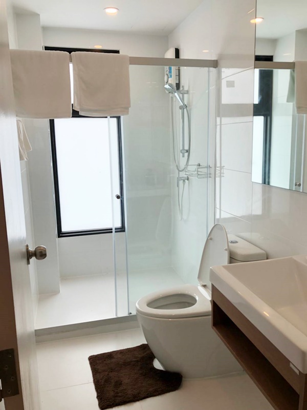 ให้เช่าคอนโด ไนท์บริดจ์ ติวานนท์ พื้นที่ 40 ตร.ม. 1 ห้องนอน เช่า 20,000 บ/ด