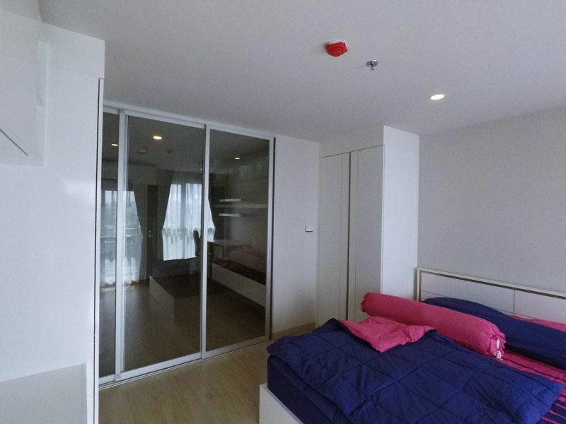 ให้เช่าคอนโด ลุมพินี ซีเล็คเต็ด สุทธิสาร-สะพานควาย 30 ตร.ม. 1 ห้องนอน เช่า 17,000 บ/ด