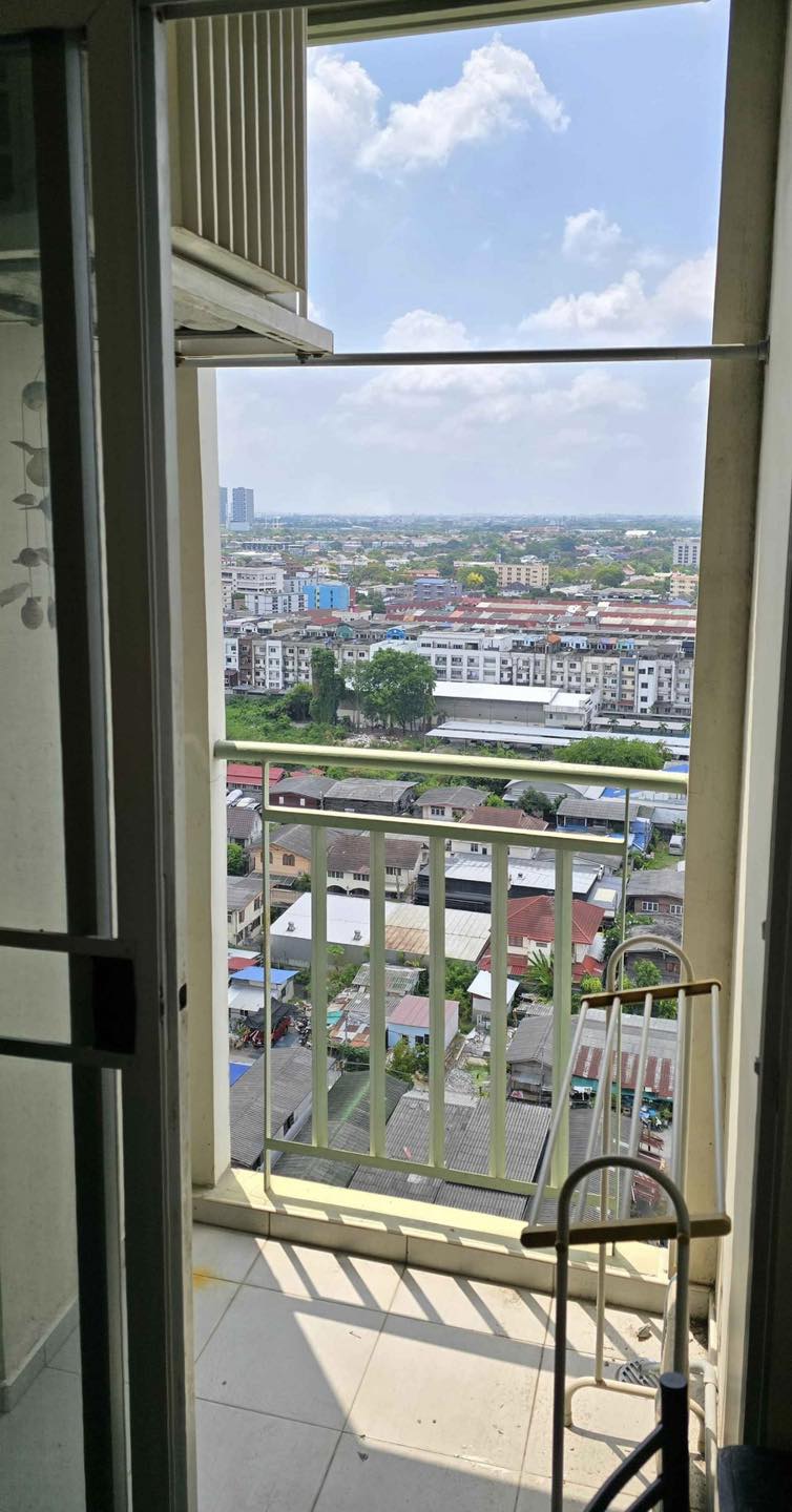 ให้เช่า ลุมพินี คอนโดทาวน์ รามอินทรา นวมินทร์ 23 ตร.ม ห้องสตูดิโอ ห้องมุม ราคา 6,500 บาท/เดือน