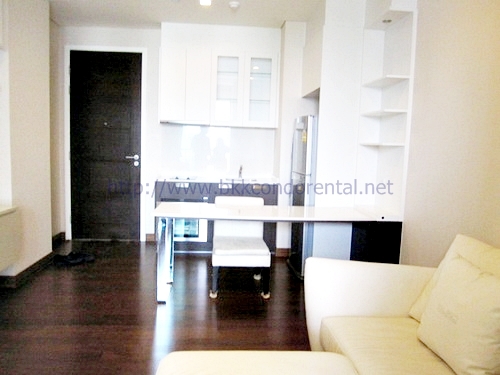 ขายคอนโด Ivy Thonglor ชั้น X พื้นที่ 42.55 ตรม. ทิศใต้