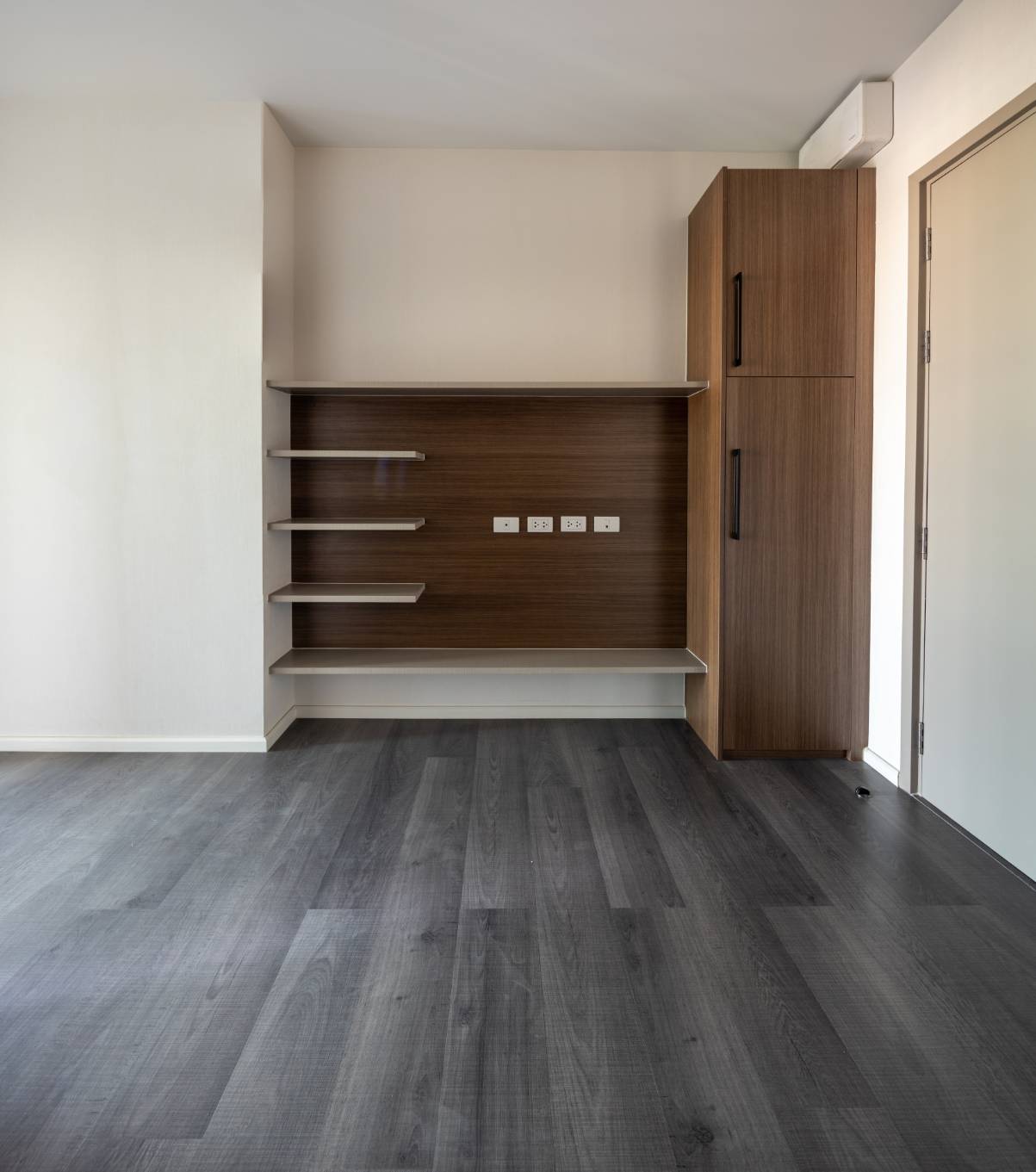 ขาย คอนโด เดอะ สเตจ เตาปูน อินเตอร์เชนจ์ พื้นที่ 35 ตร.ม. 1 ห้องนอน วิวสระ วิวแม่น้ำ