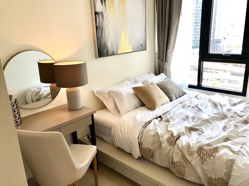 ขายคอนโดไลฟ์ อโศก พื้นที่ 55 ตร.ม. 2 ห้องนอน ขาย 8.9 ล้านบาท