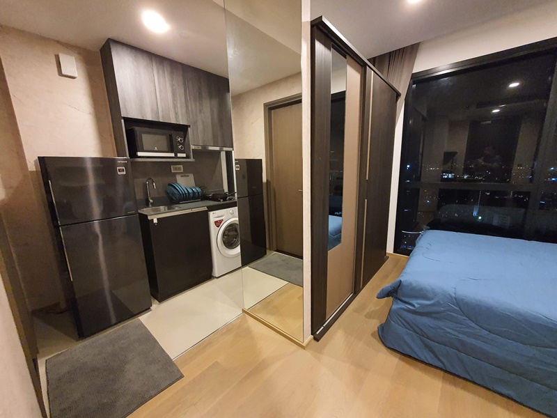 ให้เช่าคอนโด แอชตัน จุฬา-สีลม พื้นที่ 24 ตร.ม. ห้องสตูดิโอ ให้เช่า 20,000 บ/ด