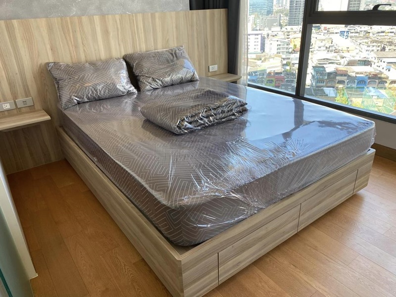 ขาย/ให้เช่า เดอะ ลุมพินี 24 พื้นที่ 56 ตร.ม. 2 ห้องนอน เช่า 40,000 บ/ด ขาย 12.5 ล้าน