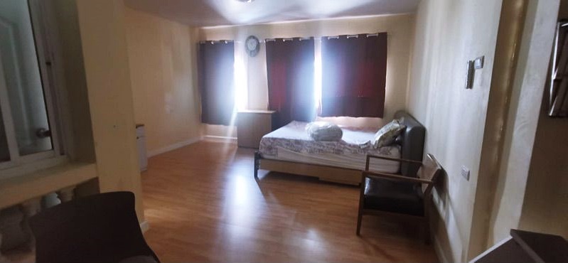 ขาย/ให้เช่าทาวน์โฮม ย่านวิภาวดี 20 พื้นที่ 26 ตรว. 5 ห้องนอน ขาย 7.5 ล้านบาท