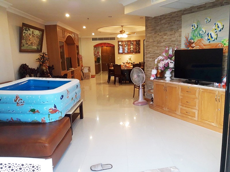 ให้เช่าคอนโด ศุภาลัย คาซ่า ริวา พื้นที่ 249 ตร.ม. 3 ห้องนอน ให้เช่า 50,000 บ/ด