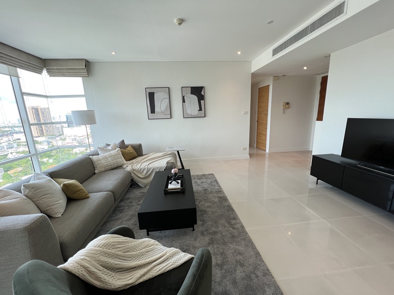 ให้เช่าคอนโด ฟูลเลอตัน สุขุมวิท พื้นที่ 151 ตร.ม. 3 ห้องนอน เช่า 98,000 บ/ด