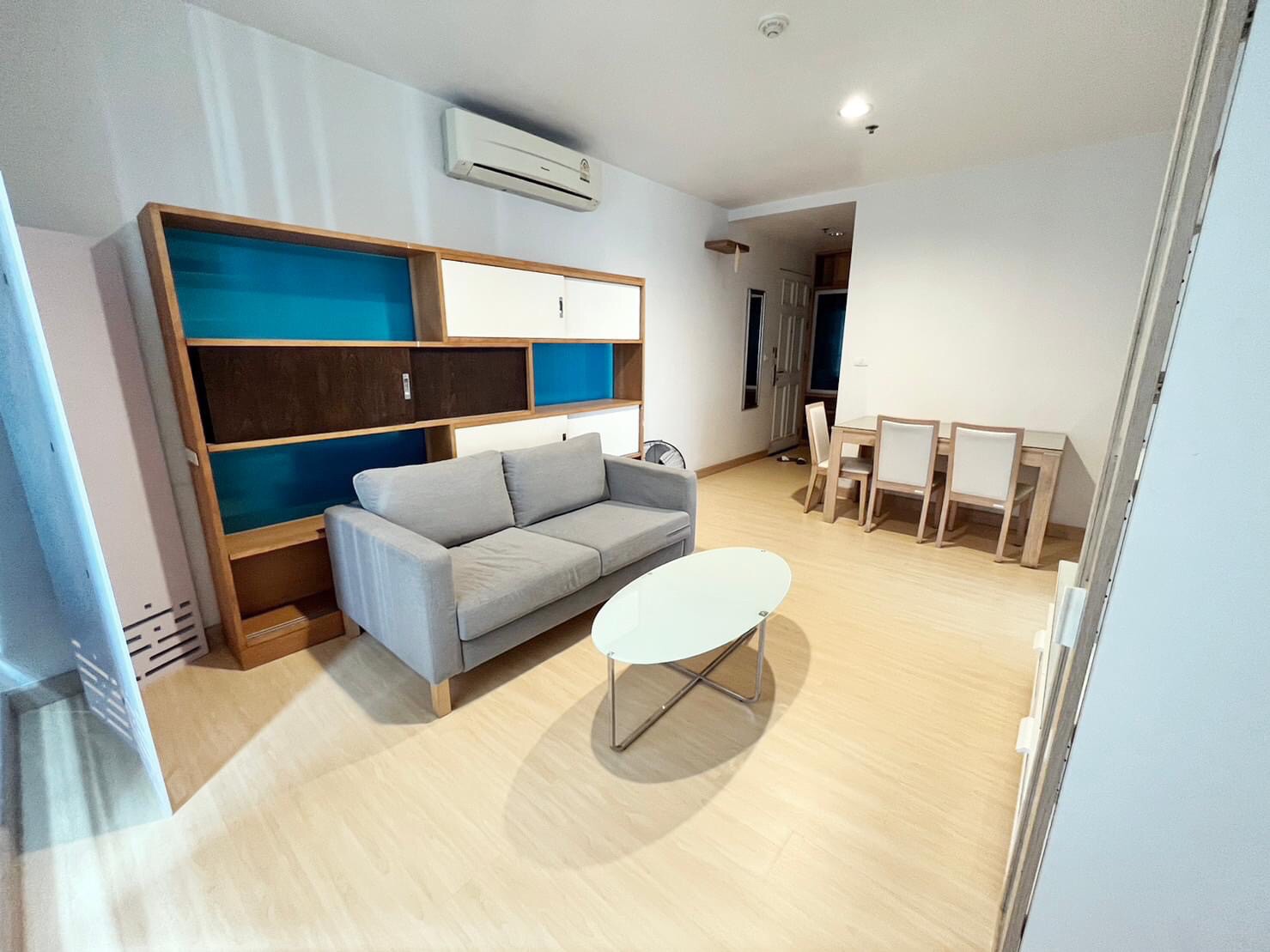 ให้เช่า ไลฟ์ แอท รัชดา - ห้วยขวาง 55 ตรม. 2 ห้องนอน ราคา 24,000 บาท/เดือน