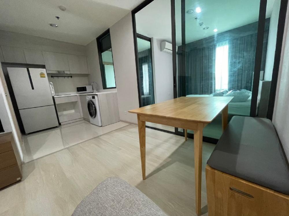 ให้เช่าคอนโด ไลฟ์ ปิ่นเกล้า 35 ตรม. 1 ห้องนอน วิวสระ เช่า 16,000 บาท