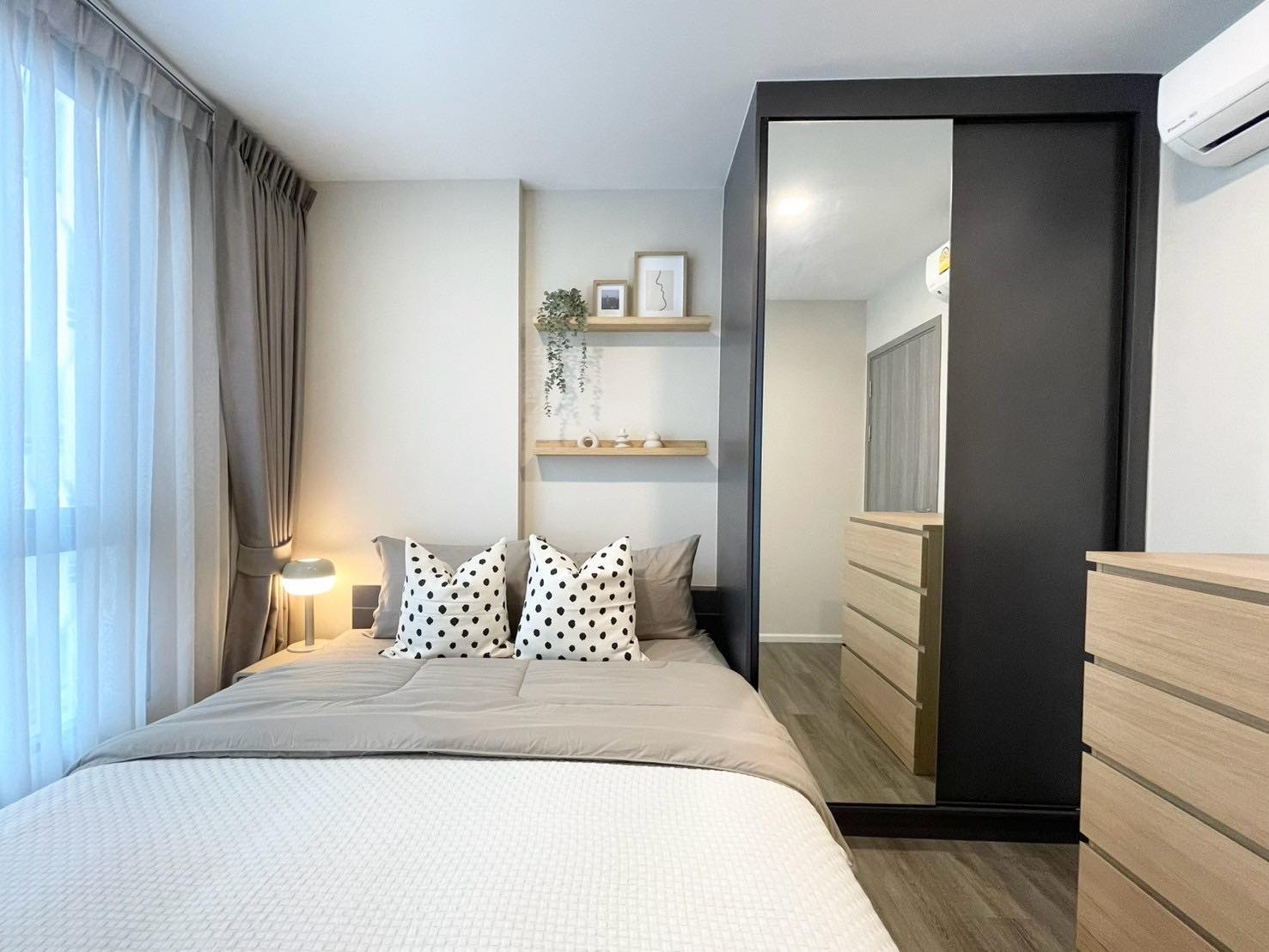 TD-M5.5 ให้เช่า น็อตติ้ง ฮิลล์ จตุจักร อินเตอร์เชนจ์ 35 ตรม. 1 ห้องนอน plus เช่า 18,000 /เดือน