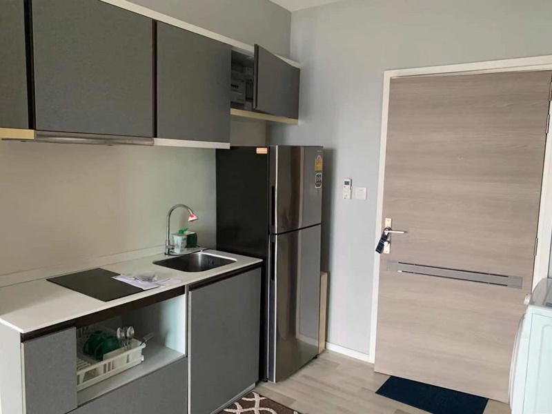 ให้เช่าคอนโด เดอะคีย์ สาทร-เจริญราษฎร์ พื้นที่ 33 ตร.ม. 1 ห้องนอน เช่า 12,000 บ/ด