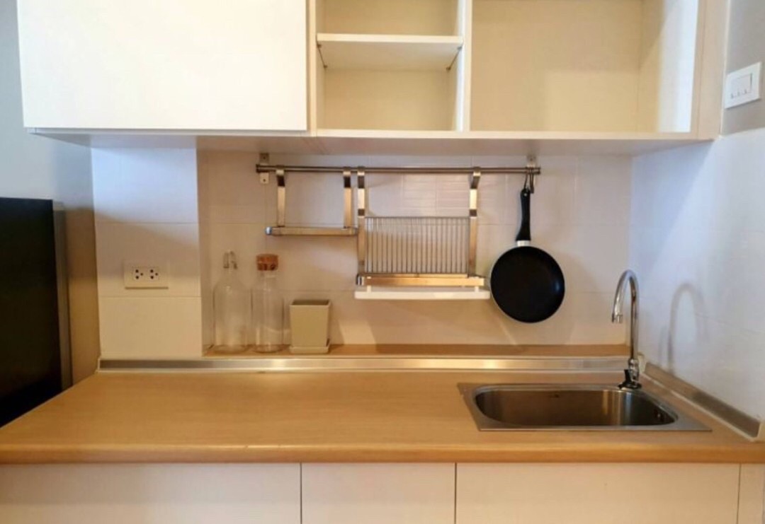 ให้เช่า ลุมพินี เพลส พระราม 4 - รัชดาภิเษก พื้นที่ 26 ตรม. 1 ห้องนอน ราคาเช่า 15,000 บาท/เดือน