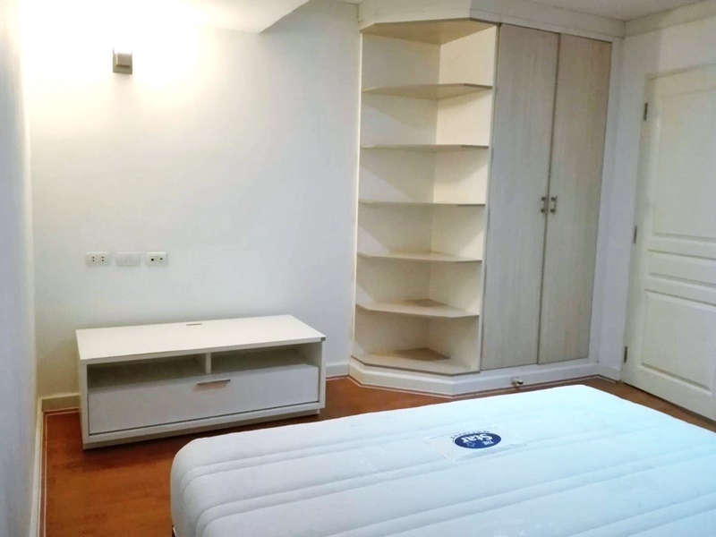 ให้เช่าคอนโด เดอะ วอเตอร์ฟอร์ด ไดมอนด์ สุขุมวิท 30/1 81.45 ตรม. 2 ห้องนอน 27,000 บ/ด