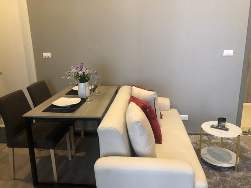 ขาย/ให้เช่า ไนท์บริดจ์ เกษตร โซไซตี้ พื้นที่ 34 ตร.ม. 2 ห้องนอน เช่า 19,000 บ/ด ขาย 5.2 ล.