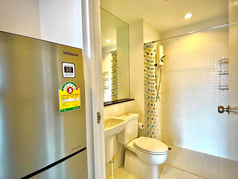 ให้เช่าคอนโด เดอะ ทรี อินเตอร์เชนจ์ พื้นที่ 60 ตร.ม. 2 ห้องนอน เช่า 20,000 บ/ด