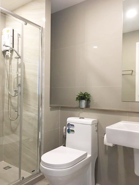 ให้เช่าคอนโด เดอะทรี สุขุมวิท 71-เอกมัย พื้นที่ 30.60 ตรม. 1 ห้องนอน เช่า 14,000 บาท/เดือน