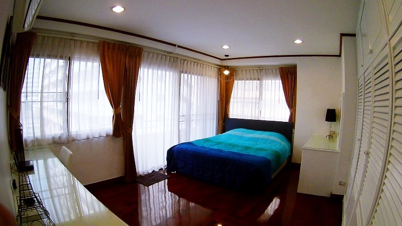 ให้เช่าคอนโด สราญใจ แมนชั่น พื้นที่ 63 ตร.ม. 1 ห้องนอน เช่า 22,000 บ/ด ลดเหลือ 20,000 บ/ด