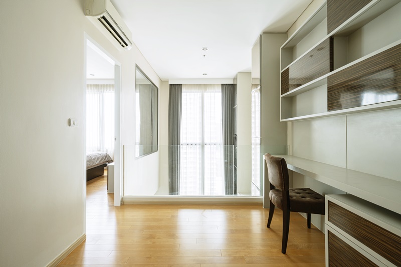 ขายคอนโด วิลล่า อโศก พื้นที่ 80.09 ตร.ม. 1 ห้องนอน ขาย 10.5 ล้านบาท