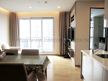 ให้เช่าคอนโด ดิ แอดเดรส อโศก ชั้น 9 พื้นที่ 67 ตรม.