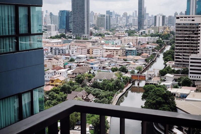 ให้เช่าคอนโด เดอะทรี สุขุมวิท 71-เอกมัย พื้นที่ 35 ตรม. 1 ห้องนอน เช่า 16,500 บาท/เดือน