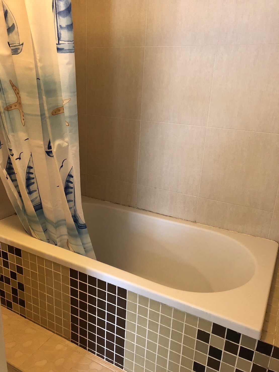 ให้เช่าคอนโด เดอะ โคลเวอร์ ทองหล่อ พื้นที่ 35 ตร.ม. 1 ห้องนอน เช่า 18,000 บ/ด