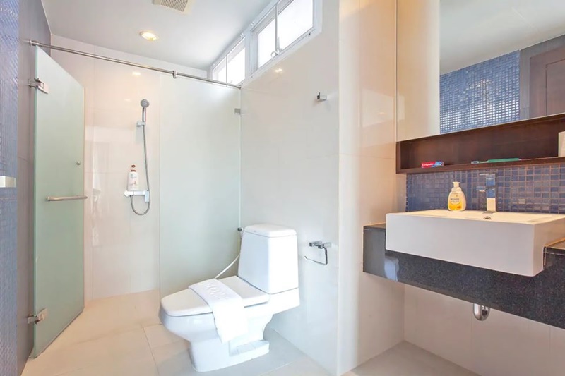 ให้เช่าคอนโด ดับเบิ้ล ทรี เรสซิเด้นซ์ พื้นที่ 165 ตร.ม. 2 ห้องนอน เช่า 40,000 บ/ด