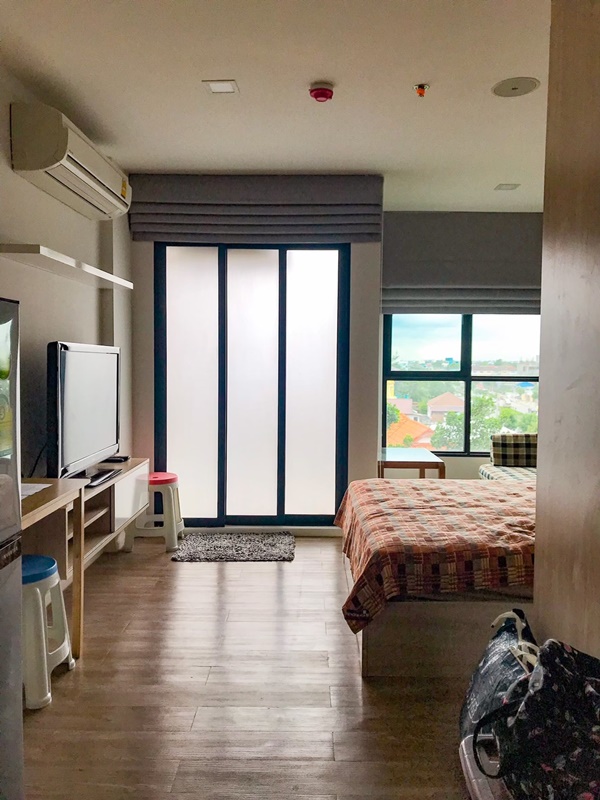 ขายคอนโด เอพพิโซด พหล-สะพานใหม่ พื้นที่ 33 ตร.ม. สตูดิโอ ขาย 2.4 ล้านบาท