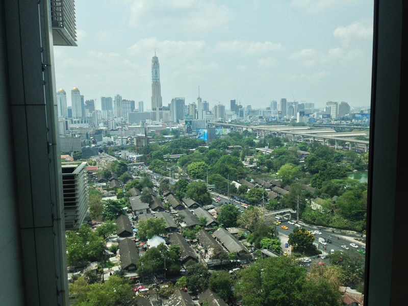 ให้เช่า เซอร์เคิล คอนโดมิเนียม พื้นที่ 88 ตร.ม. 2 ห้องนอน ให้เช่า 30,000 บ/ด