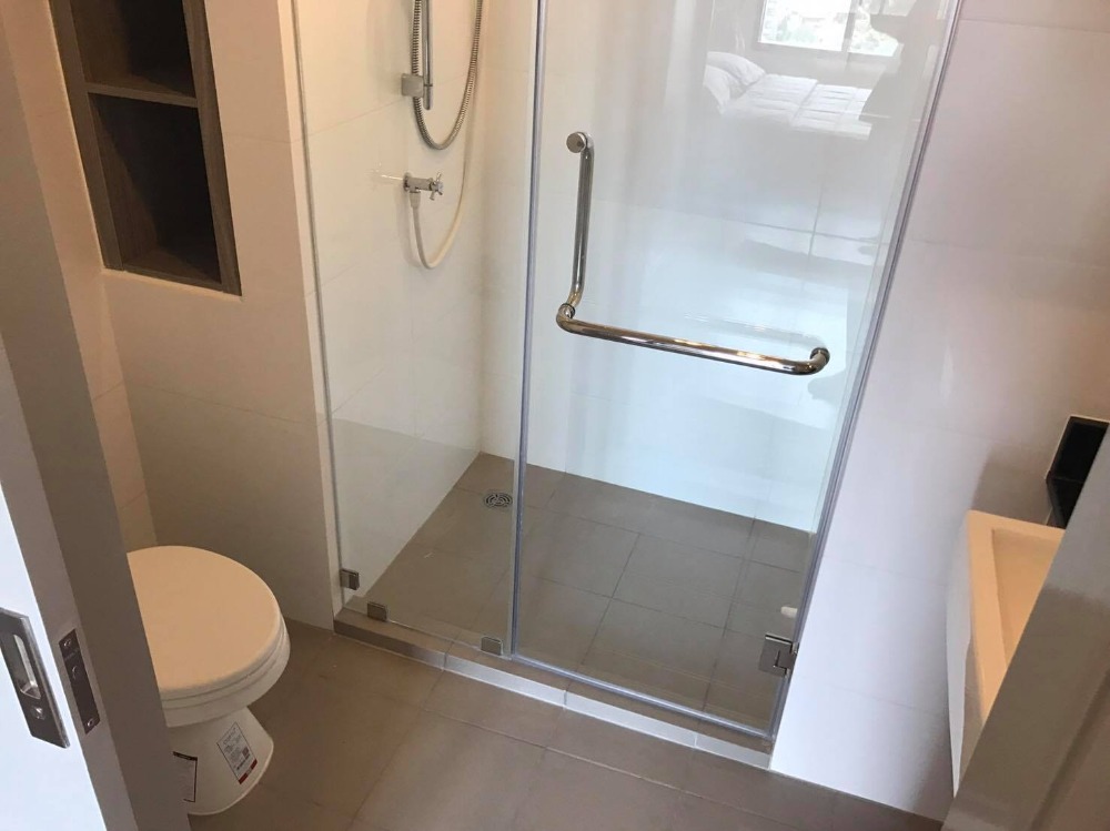 ให้เช่าคอนโด แชปเตอร์ วัน มิดทาวน์ ลาดพร้าว 24 พื้นที่ 30 ตรม.1 ห้องนอน วิวเมือง เช่า 15,000 บาท