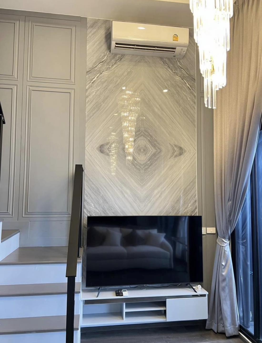 ให้เช่า ไนท์บริดจ์ สเปซ รัชโยธิน 37ตร.ม Duplex 1 ห้องนอน ราคา 26,000 บาท/เดือน