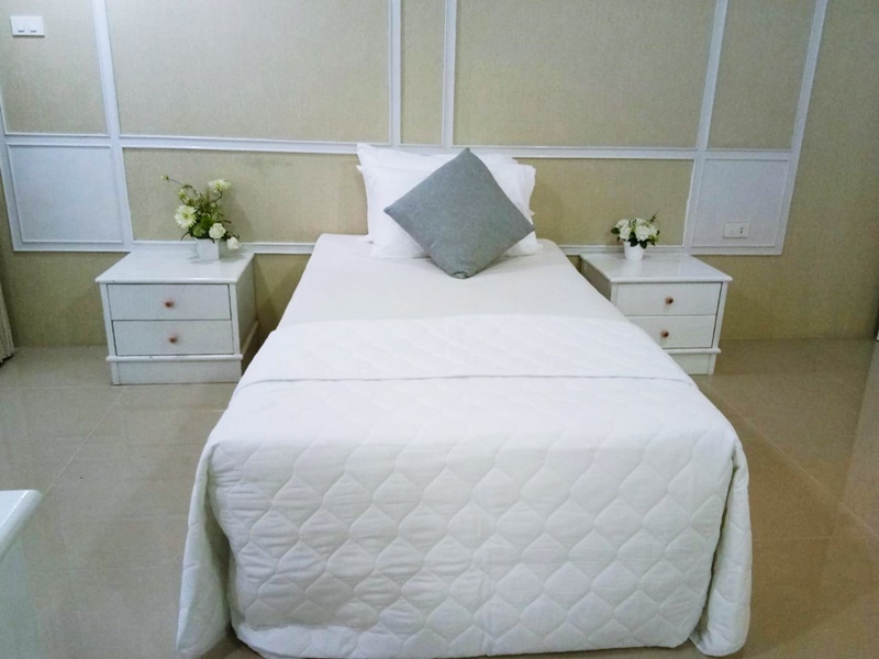 ให้เช่าคอนโด เดอะ วอเตอร์ฟอร์ด พาร์ค สุขุมวิท 53 177.2 ตร.ม. 3 ห้องนอน เช่า 49,000 บ/ด