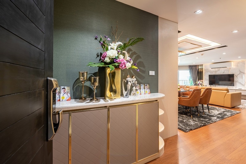 ขายคอนโด เบลล์ แกรนด์ พระราม 9 พื้นที่ 193.49 ตร.ม. 5 ห้องนอน ขาย 36 ล้านบาท