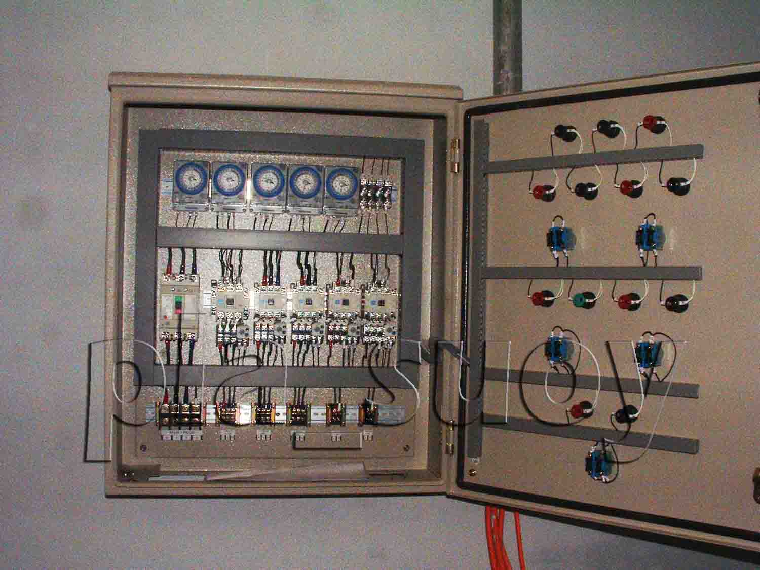 น้ำพุประดับอาคารศูนย์การเรียนรู้ ม.มหิดลศาลายา