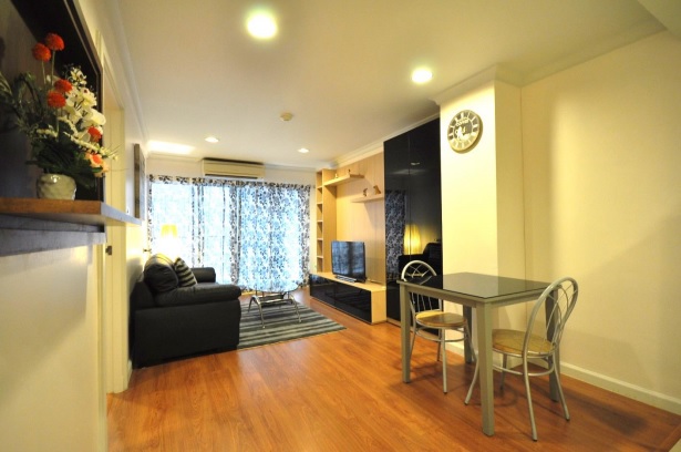 ขายคอนโด แกรนด์ เฮอริเทจ ทองหล่อ พื้นที่ 54 ตร.ม. 1 ห้องนอน ขาย 5.3 ล้านบาท