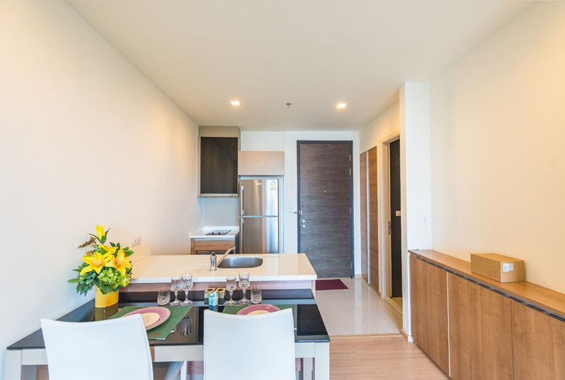 ให้เช่าคอนโด ริทึ่ม สุขุมวิท 50 พื้นที่ 43 ตร.ม. 1 ห้องนอน เช่า 19,000 บ/ด
