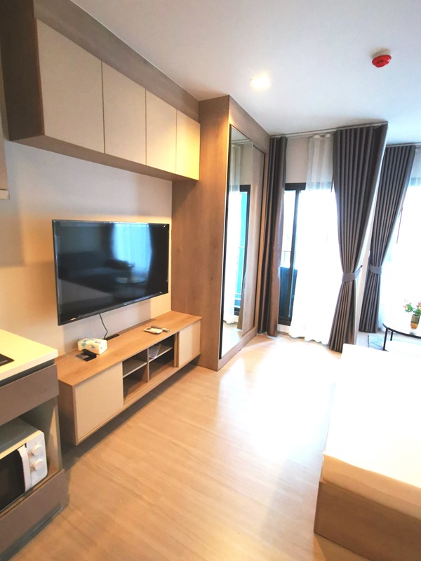 ให้เช่าคอนโด ไลฟ์ อโศก - พระราม 9 พื้นที่ 26 ตร.ม. ห้องสตูดิโอ เช่า 14,000 บ/ด