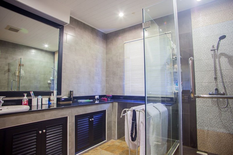 ให้เช่าบ้านเดียว 2 ชั้น ย่านปากเกร็ด พื้นที่ 119 ตรว. 4 ห้องนอน เช่า 50,000 บ/ด